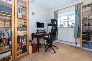 Home office/study- click for photo gallery